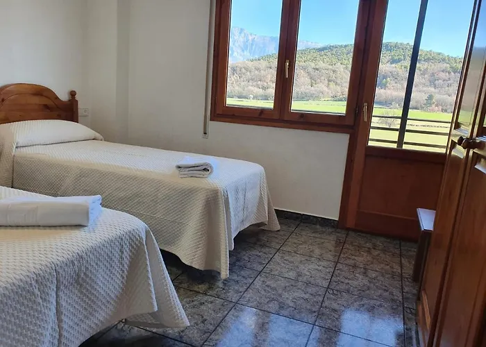 Apolo Xi Pensión Aínsa